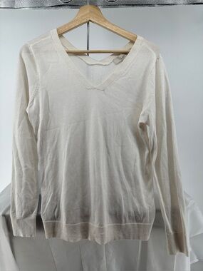 NWT Loft white wool blend v neck sweater